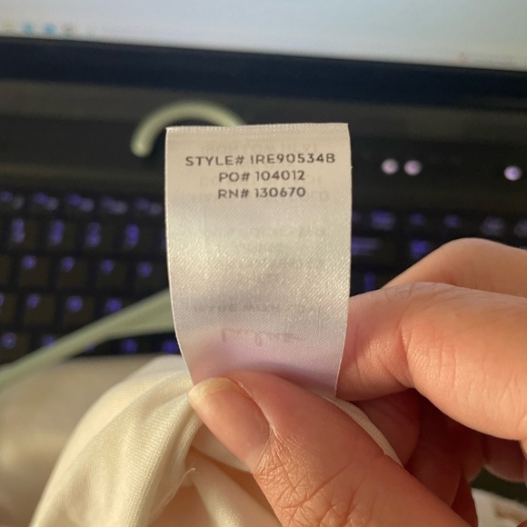 Lulu's Call For Me Gardenia Faux Wrap Jumpsuit Size Small - Picture 11 of 12